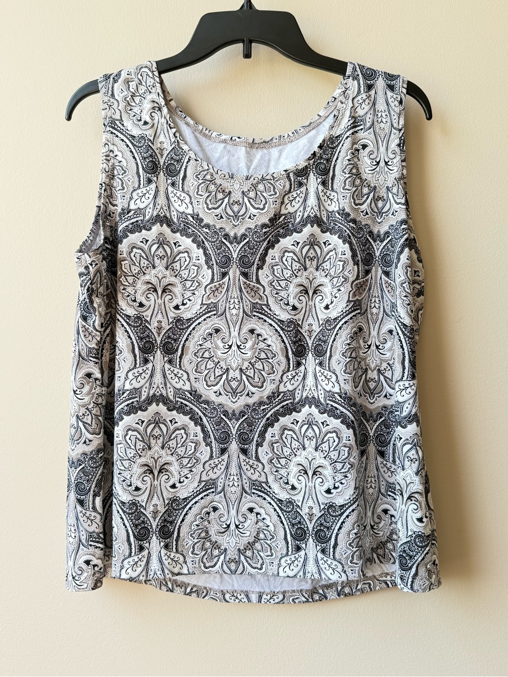 212 Collection Sleeveless Tank Top Women’s Size XL Paisley Tan Black White
